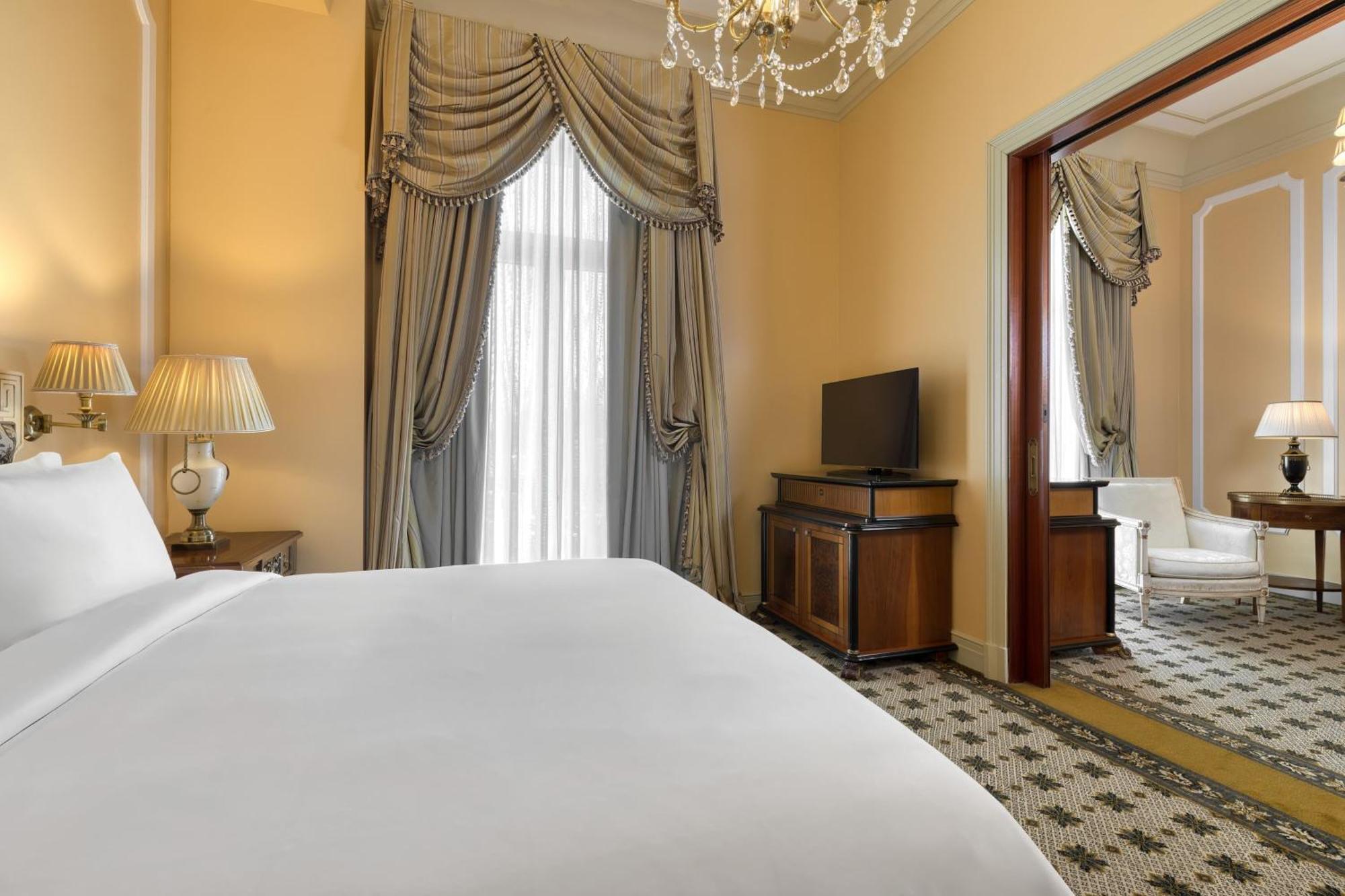 酒店 Grande Bretagne, A Luxury Collection Hotel, 5*