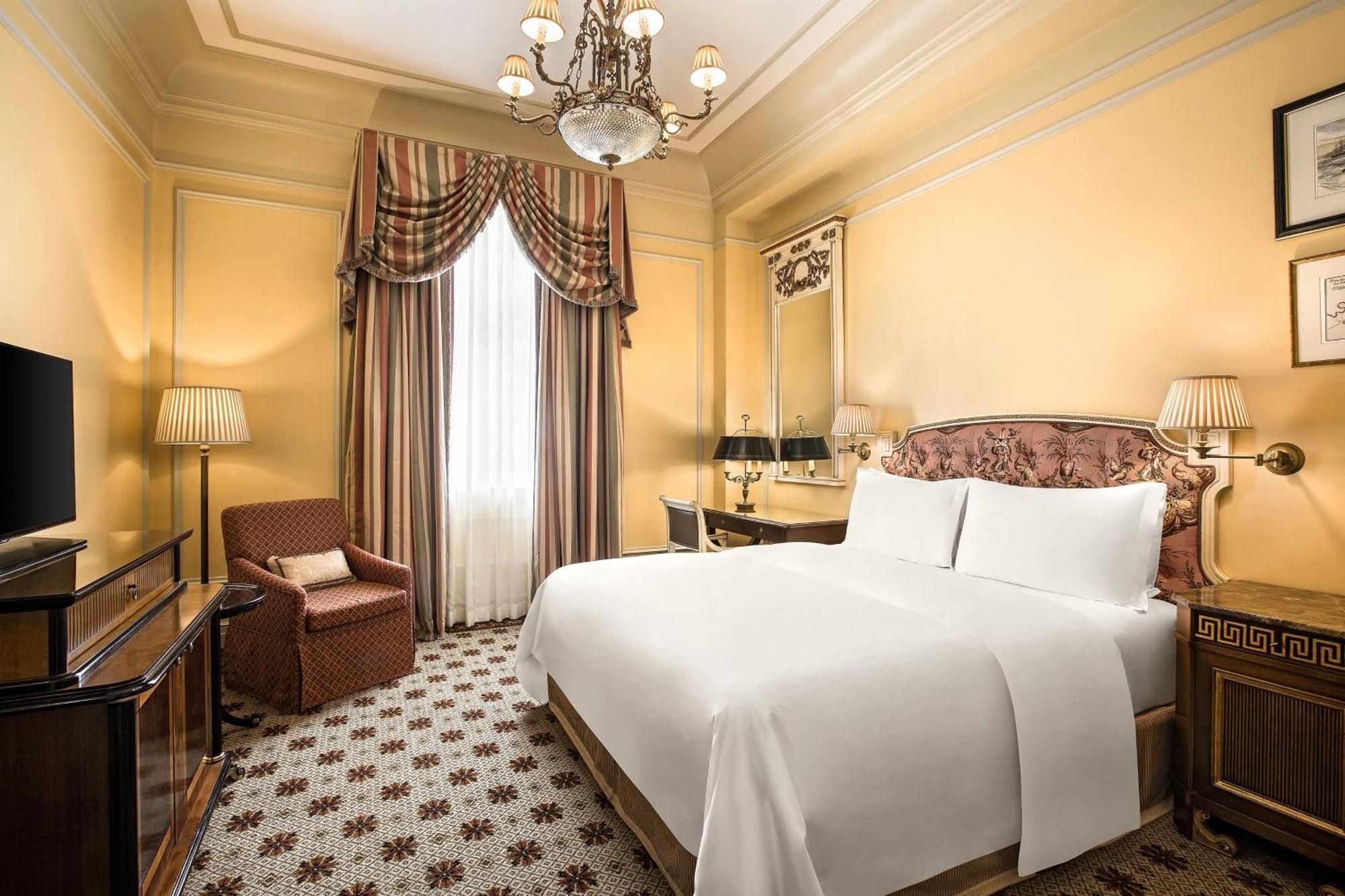 Grande Bretagne, A Luxury Collection