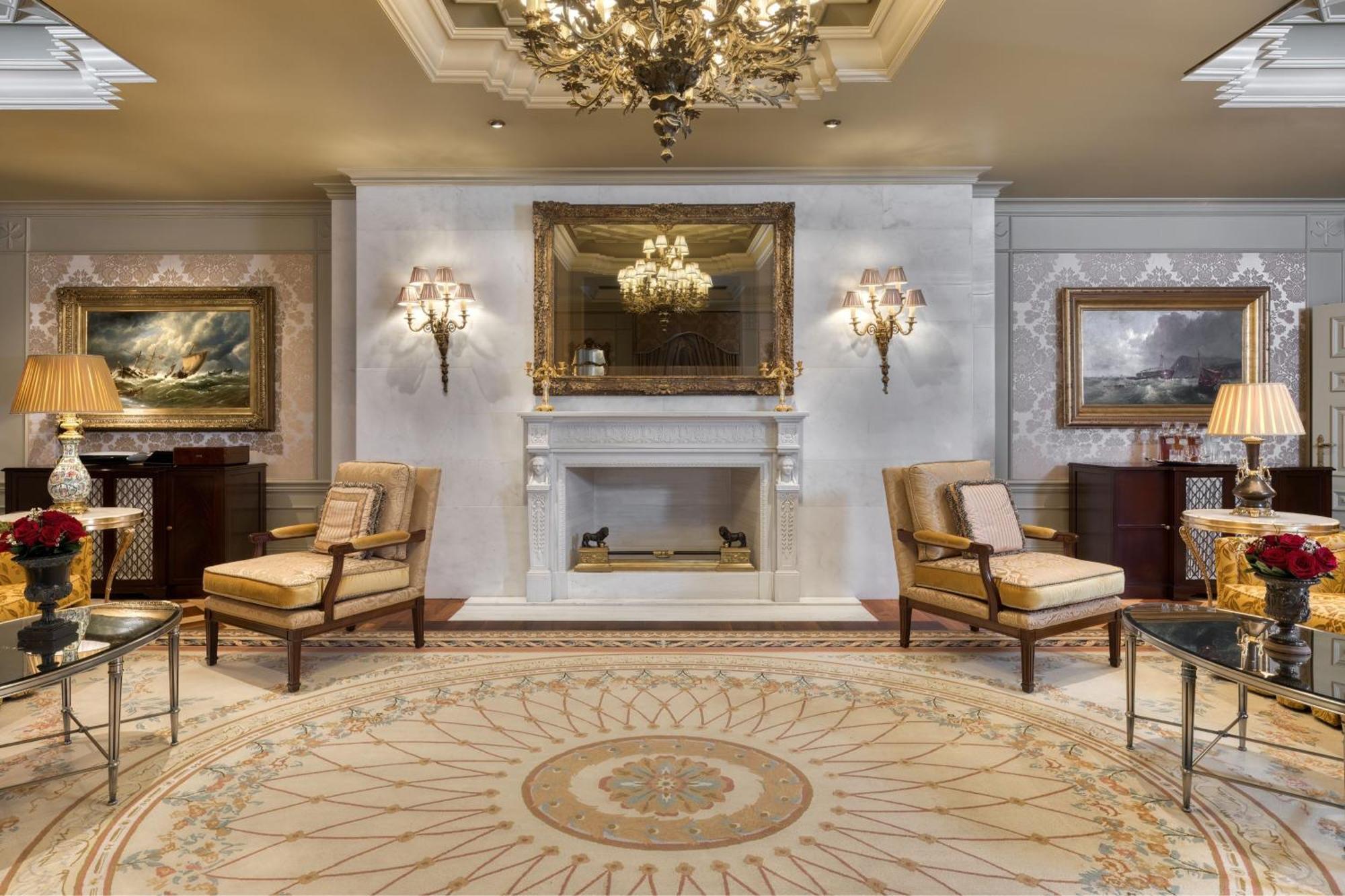 Grande Bretagne, A Luxury Collection Hotel 5*