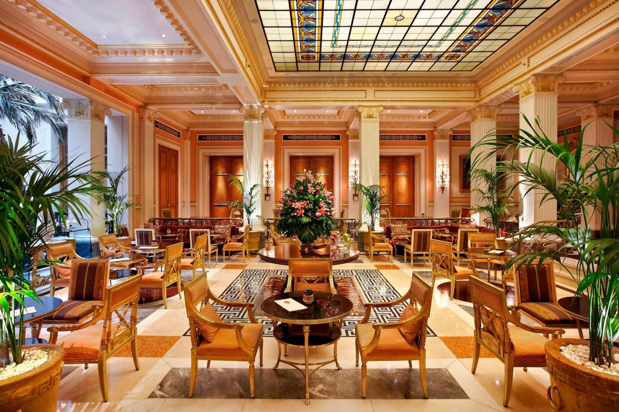 Grande Bretagne, A Luxury Collection Hotel, 5*