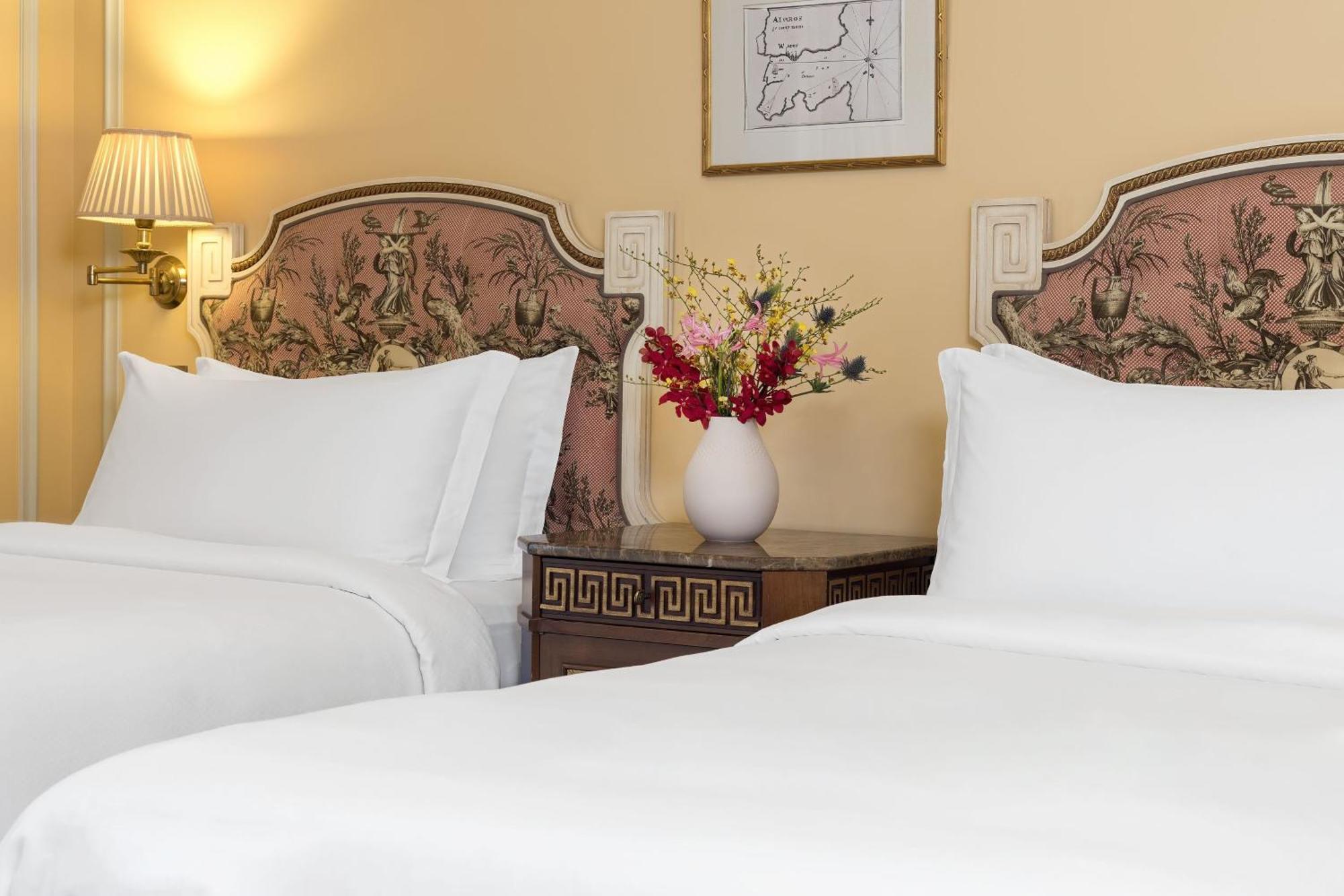 Grande Bretagne, A Luxury Collection Hotel, 5*
