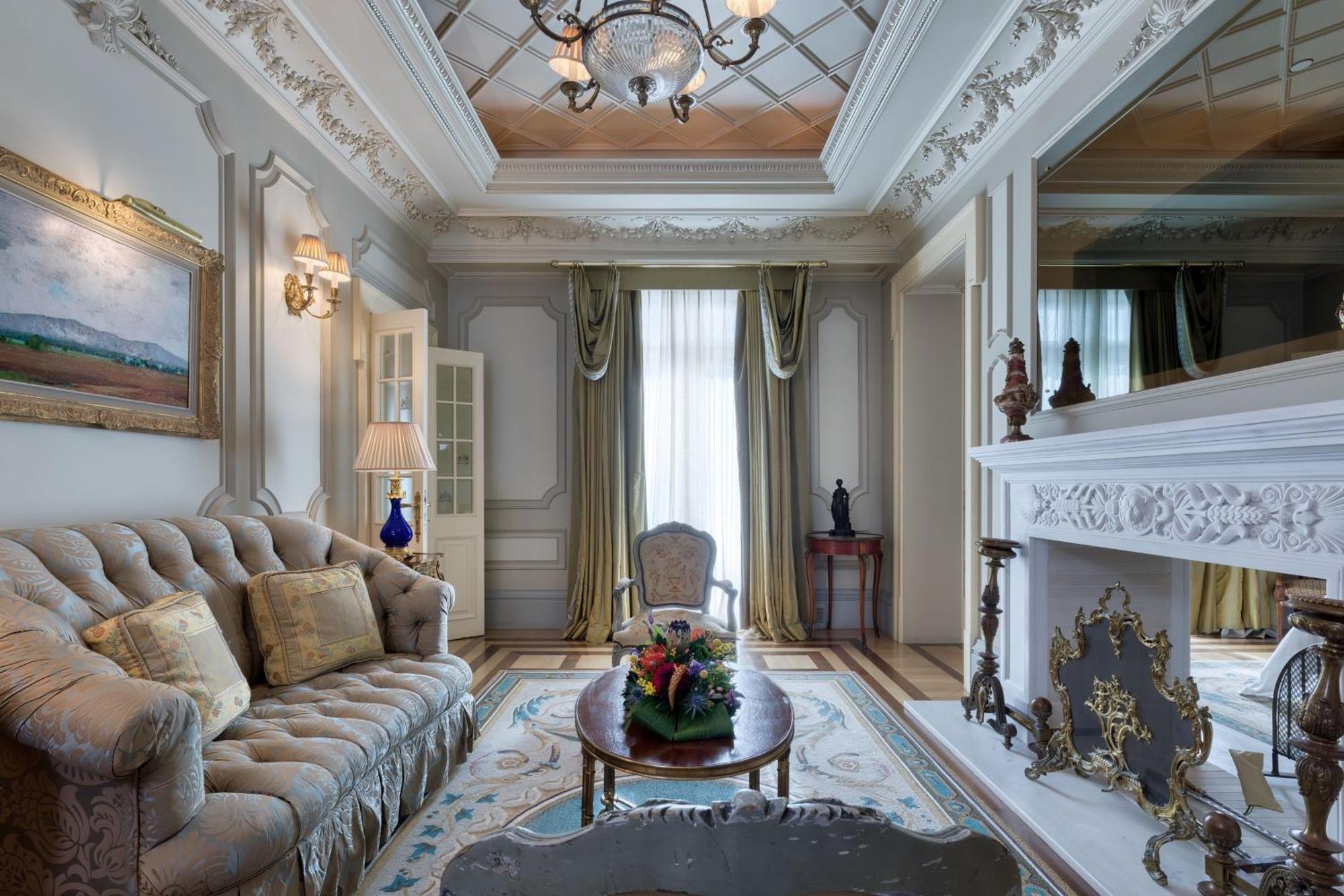 Grande Bretagne, A Luxury Collection Hotel, Hotel 5*