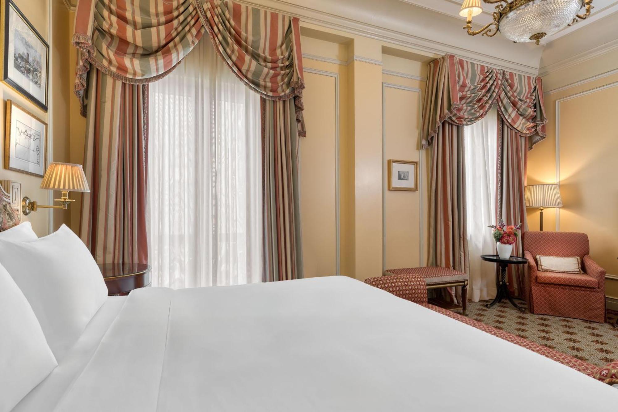 Grande Bretagne, A Luxury Collection Hotel, Hotel