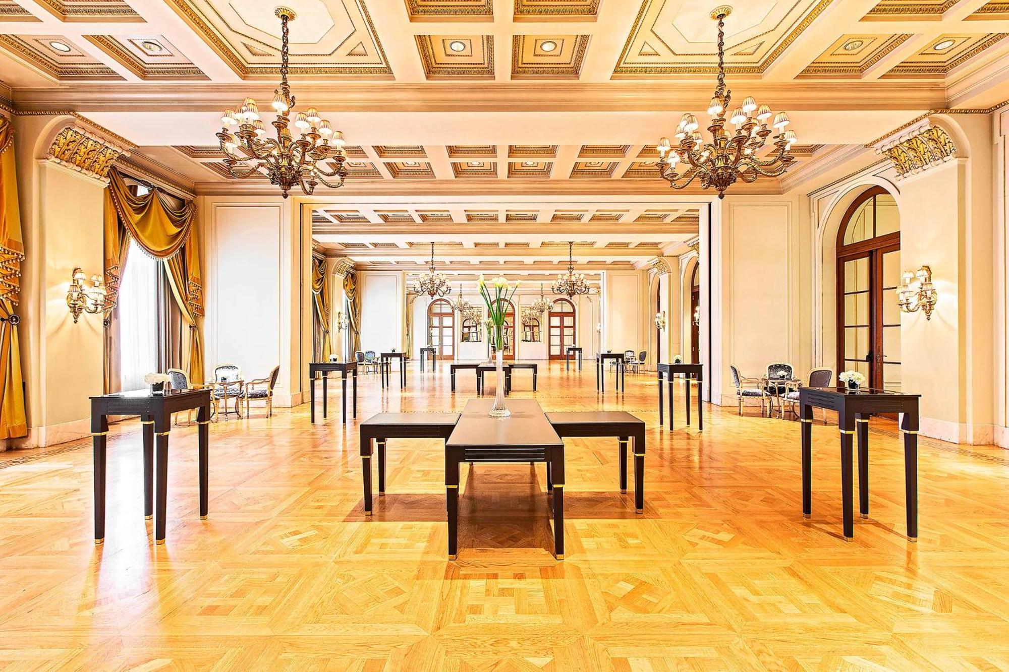 Grande Bretagne, A Luxury Collection Hotel,