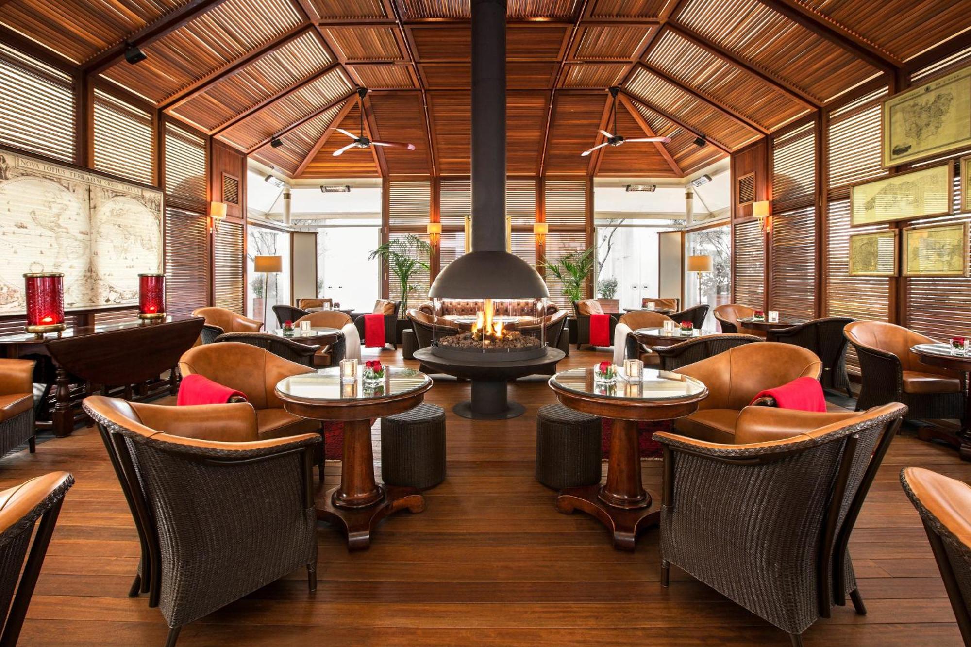 Grande Bretagne, A Luxury Collection Hotel, 5*